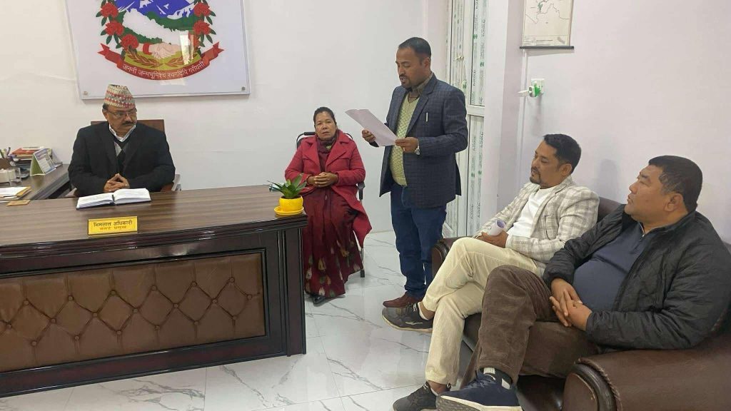 मध्यविन्दु नगरपालिकामा कांग्रेसका जनप्रतिनिधिले गरे कार्यपालिका बैठक बहिष्कार