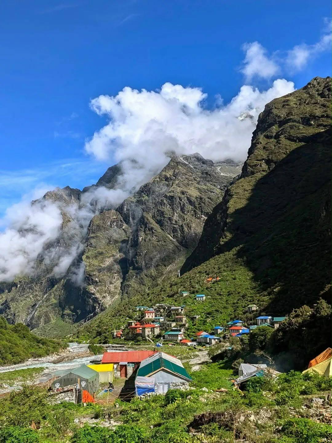 रोल्वालिङ क्षेत्रका सम्पूर्ण मतदाताहरूले रोल्वालिङ क्षेत्र “ निषेधित क्षेत्र ” खारेजिको माग