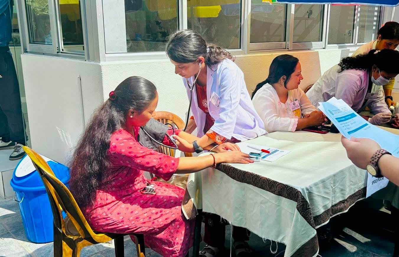 पाकिस्तान दूतावास र पीएनएएनद्वारा नागार्जुनमा निःशुल्क स्वास्थ्य शिविर