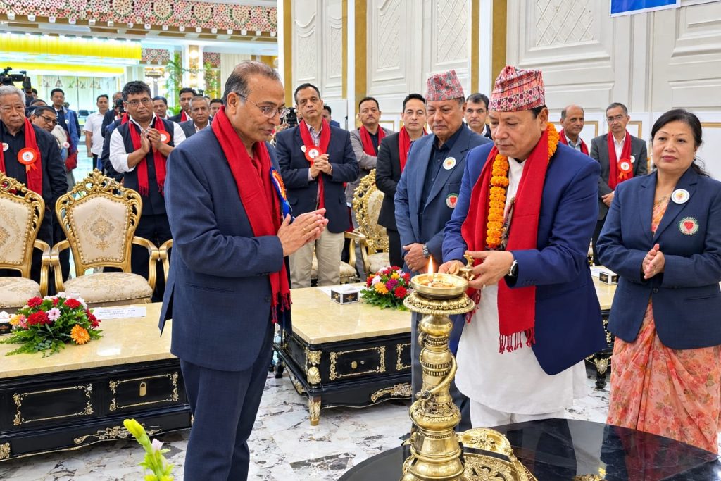 बढ्दो जोखिम न्यूनीकरणका लागि समुदायमै पुगेर स्वास्थ्य परीक्षण तथा स्क्रिनिङ कार्यक्रम सञ्चालन गर्नुपर्ने
